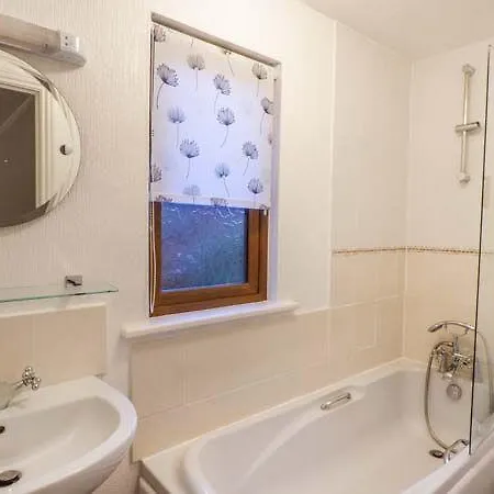 21 Thirlmere Windermere